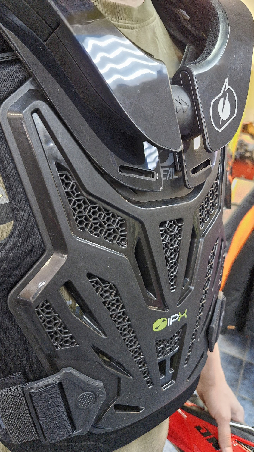 Мотозащита шеи Tron (O'NEAL, арт.0535-105)